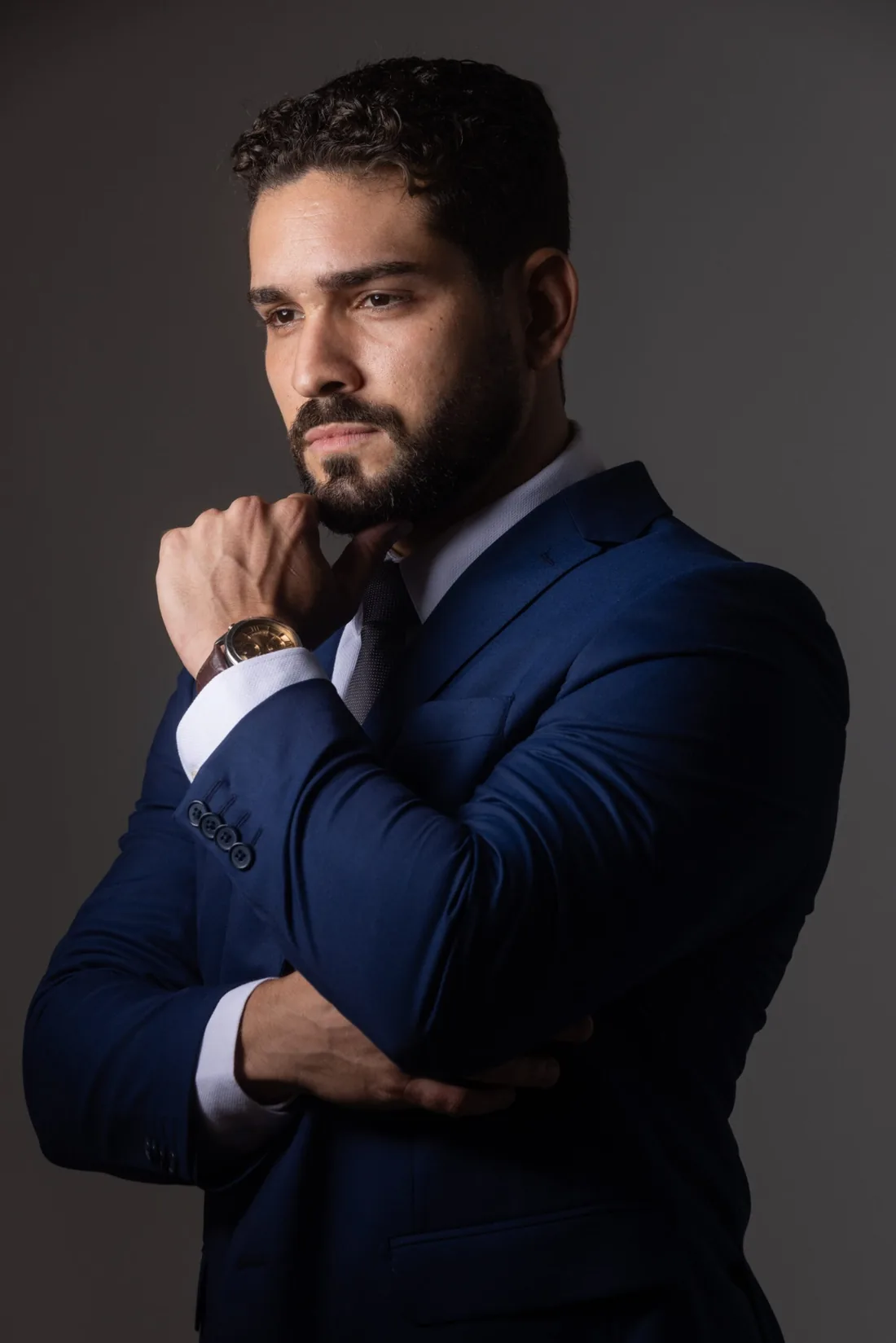Piero Barbacovi em retrato profissional